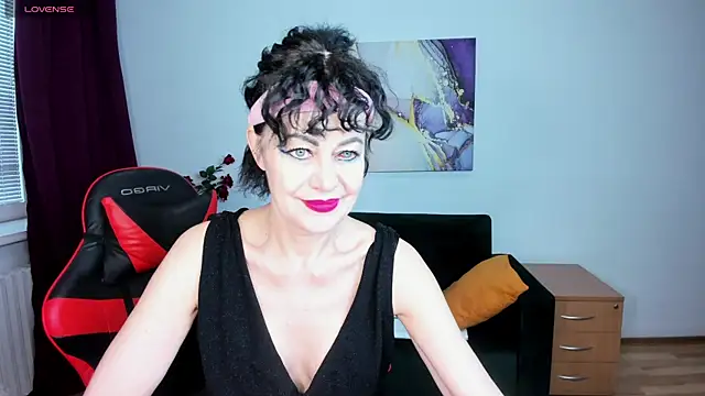 Silvia Wallec online show from 05/02/26, 05:23