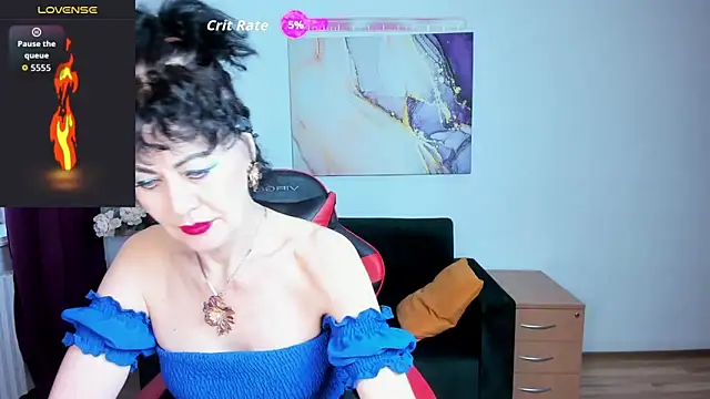 Snapshot of Silvia_Wallec chatting on 05/16/26, 05:04 Silvia Wallec online show from 05/16/26, 05:04
