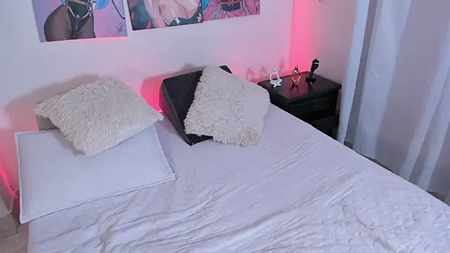 Jessica Herrera  online show from 09/18/25, 10:34