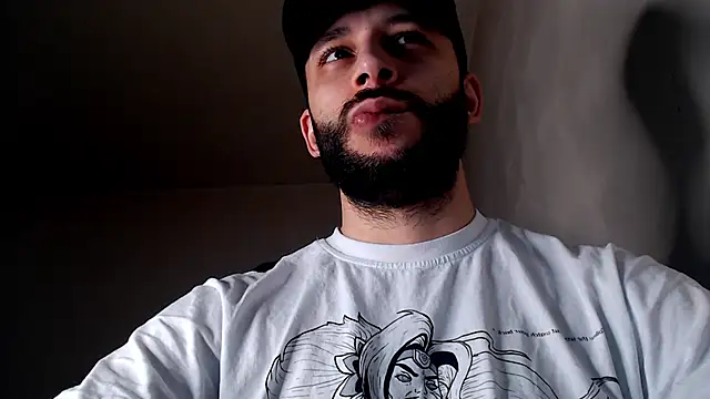 Snapshot of henryaxe chatting on 02/19/26, 11:17 henryaxe online show from 02/19/26, 11:17