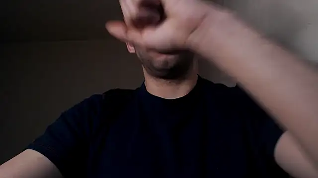 Snapshot of henryaxe chatting on 03/14/26, 08:31 henryaxe online show from 03/14/26, 08:31