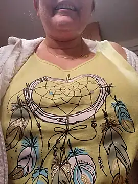 Snapshot of lady_charlyne chatting on 12/03/25, 09:07 lady charlyne online show from 12/03/25, 09:07