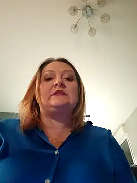 Snapshot of lady_charlyne chatting on 12/04/25, 07:55 lady charlyne online show from 12/04/25, 07:55