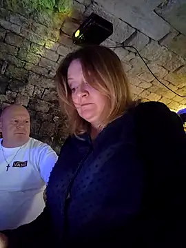 lady charlyne online show from 12/05/25, 08:16