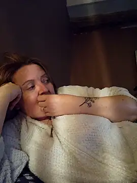 Snapshot of lady_charlyne chatting on 03/03/26, 08:15 lady charlyne online show from 03/03/26, 08:15