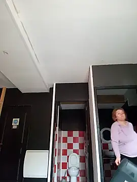 Snapshot of lady_charlyne chatting on 04/02/26, 12:47 lady charlyne online show from 04/02/26, 12:47