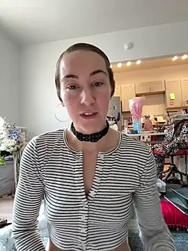 Snapshot of ketarisenup chatting on 02/14/25, 07:33 ketarisenup online show from 02/14/25, 07:33