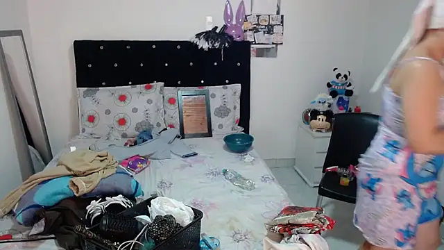 soniafuckboobs online show from 04/29/26, 07:42