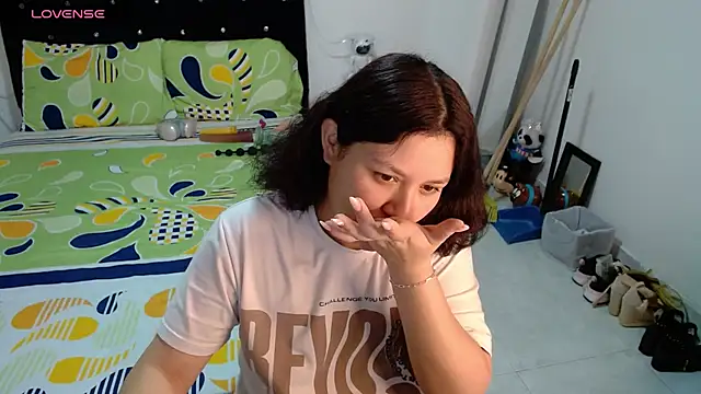 Snapshot of soniafuckboobs chatting on 05/26/26, 12:23 soniafuckboobs online show from 05/26/26, 12:23