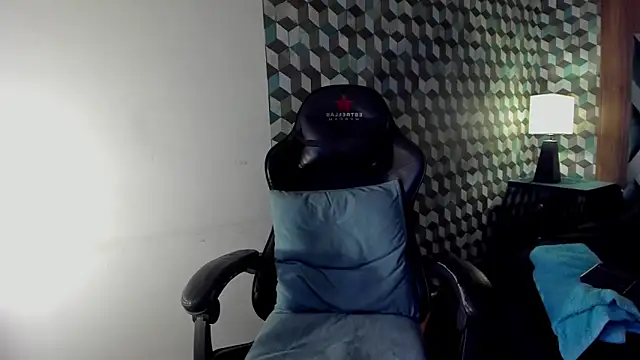 Michael magno online show from 01/30/25, 02:36