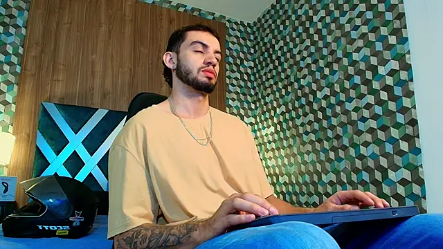 Michael magno online show from 09/22/25, 10:28