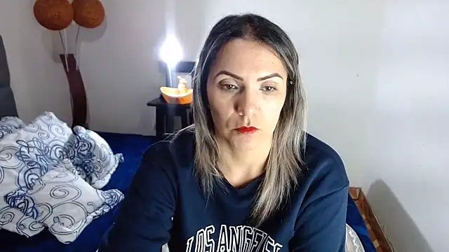Chantal hott online show from 06/17/26, 07:15