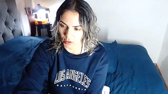 Chantal hott online show from 06/26/26, 10:14
