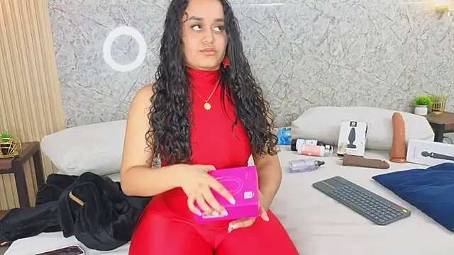 sabrina shark  online show from 01/12/26, 02:28