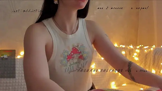 Snapshot of elena_addiction chatting on 01/10/25, 06:31 elena addiction online show from 01/10/25, 06:31
