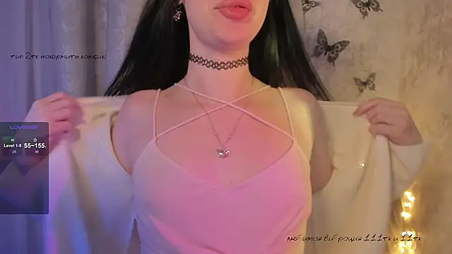 Snapshot of elena_addiction chatting on 10/07/25, 06:16 elena addiction online show from 10/07/25, 06:16