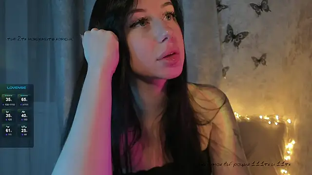 Snapshot of elena_addiction chatting on 10/09/25, 06:39 elena addiction online show from 10/09/25, 06:39