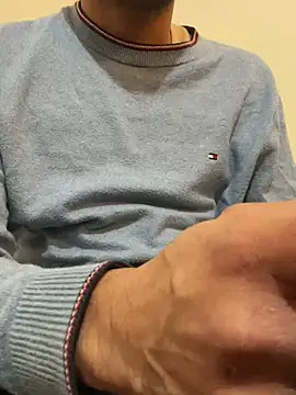 Snapshot of rhuh3991 chatting on 01/13/25, 07:42 rhuh3991 online show from 01/13/25, 07:42