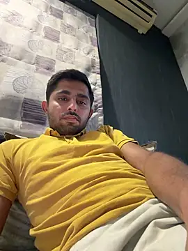 rhuh3991 online show from 04/07/26, 01:33