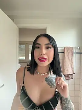 Snapshot of catalina__23 chatting on 02/20/26, 02:39 catalina 23 online show from 02/20/26, 02:39