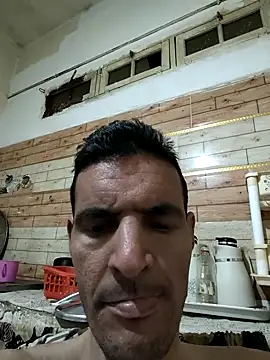 Snapshot of khema99 chatting on 03/17/25, 01:03 khema99 online show from 03/17/25, 01:03