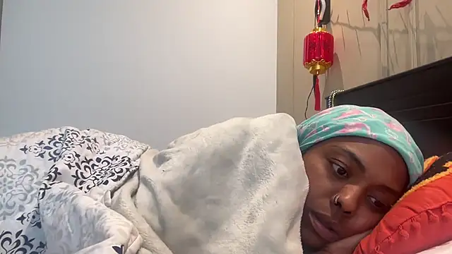 ChocolateCakeQueen online show from 03/15/25, 10:00