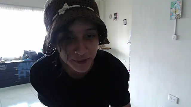 AlinaWoolf  online show from 06/25/26, 05:17