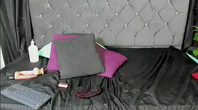 Cataleya divine online show from 03/01/25, 02:13