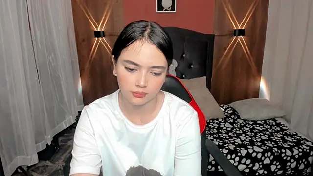 Sarah angell online show from 03/21/25, 07:02