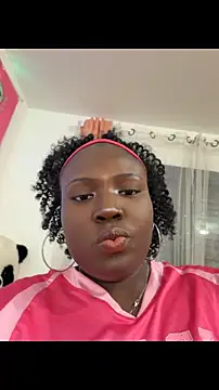 Miss-syanaa online show from 06/28/26, 04:57