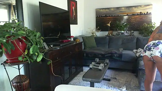 CeceilaMoon online show from 10/14/25, 03:02