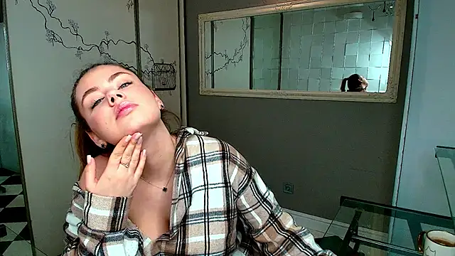 IsabellaBler online show from 12/29/24, 06:35