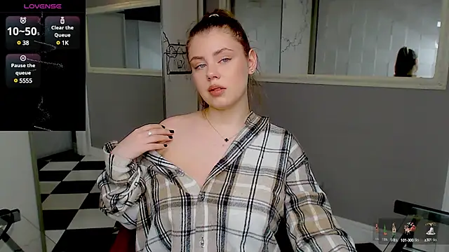 IsabellaBler online show from 01/24/25, 01:57