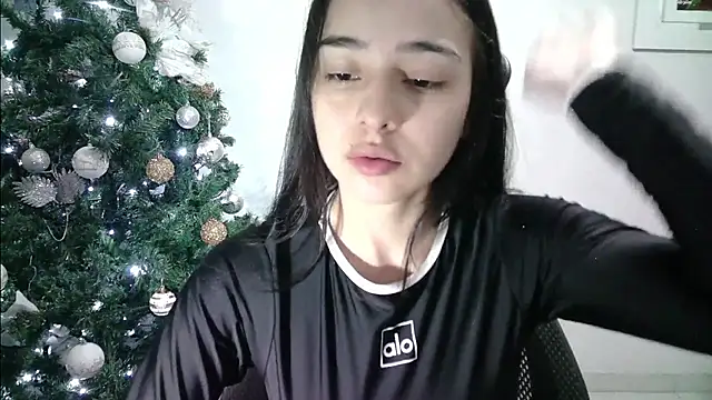 Snapshot of aineangeel chatting on 01/06/25, 12:05 aineangeel online show from 01/06/25, 12:05