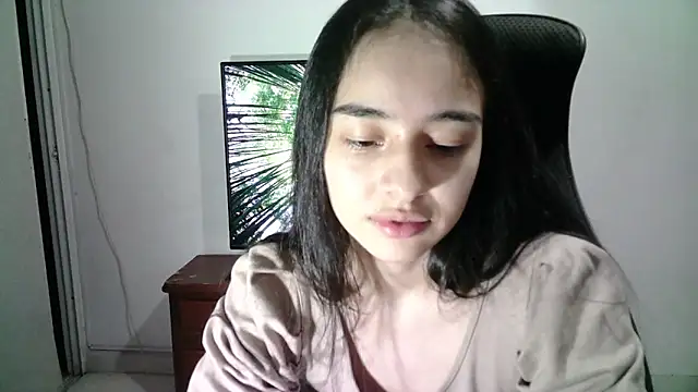 Snapshot of aineangeel chatting on 02/23/25, 03:13 aineangeel online show from 02/23/25, 03:13