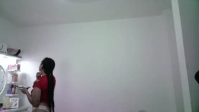 Snapshot of aineangeel chatting on 02/05/26, 12:26 aineangeel online show from 02/05/26, 12:26