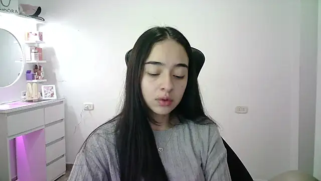 Snapshot of aineangeel chatting on 02/11/26, 01:16 aineangeel online show from 02/11/26, 01:16