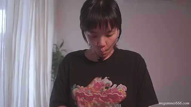 meganmei666 online show from 06/23/26, 06:17