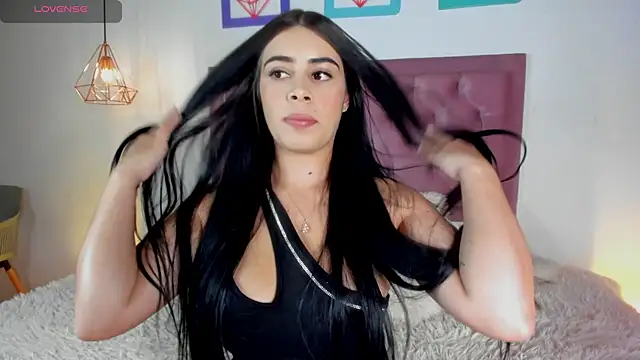 Snapshot of susan_zc chatting on 02/07/25, 08:42 susan zc online show from 02/07/25, 08:42