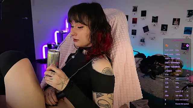 deadlysweet online show from 02/12/26, 02:39