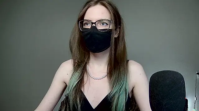 amber candyfloss online show from 11/05/25, 12:54