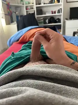 Snapshot of Diegodaddy01 chatting on 12/24/24, 01:06 Diegodaddy01 online show from 12/24/24, 01:06