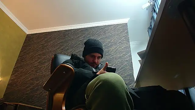 JoshKnights online show from 12/17/25, 05:57