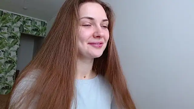 Olivia shine online show from 02/16/25, 05:26