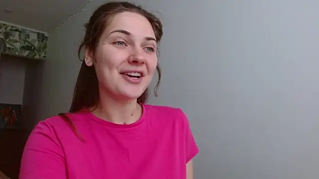 Olivia shine online show from 03/05/25, 05:40