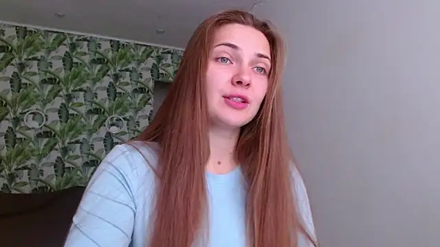 Olivia shine online show from 10/20/25, 04:24