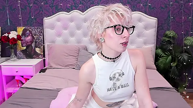  Moonlight t online show from 01/27/25, 11:22