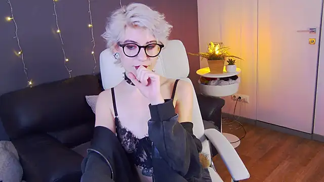  Moonlight t online show from 02/07/25, 05:52