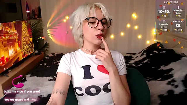  Moonlight t online show from 12/03/25, 08:56