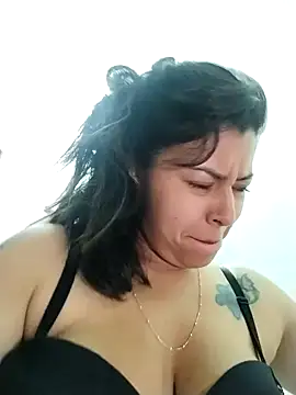 Snapshot of Emily_Wane chatting on 12/23/24, 04:01 Emily Wane online show from 12/23/24, 04:01